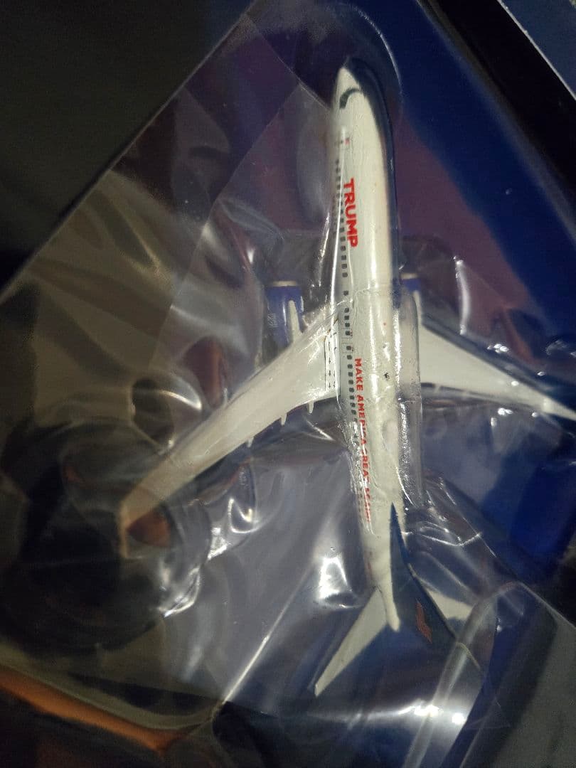 トランプ陣営専用機 B737-800W 1/400 GEMINIJETS
