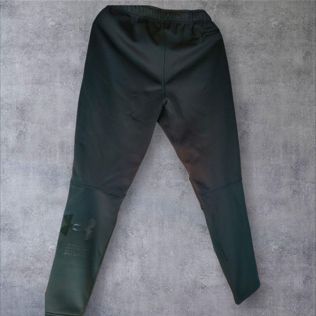 UNDER ARMOUR ストームパンツ