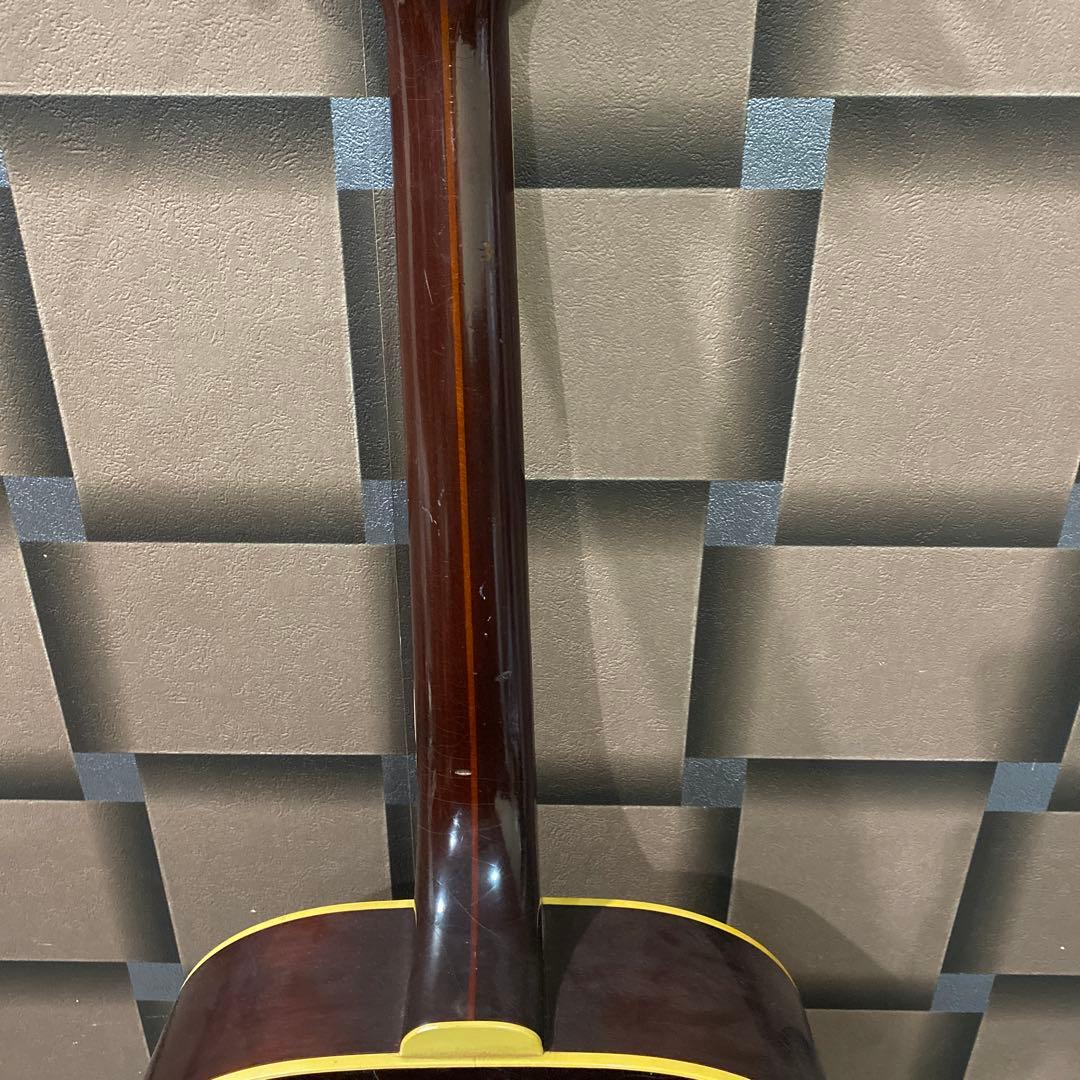ぎ*う様 GUILD　ギター　F47 ？