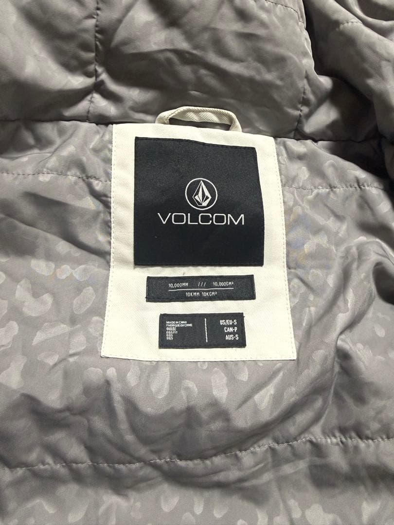 VOLCOM スノーボードウェア