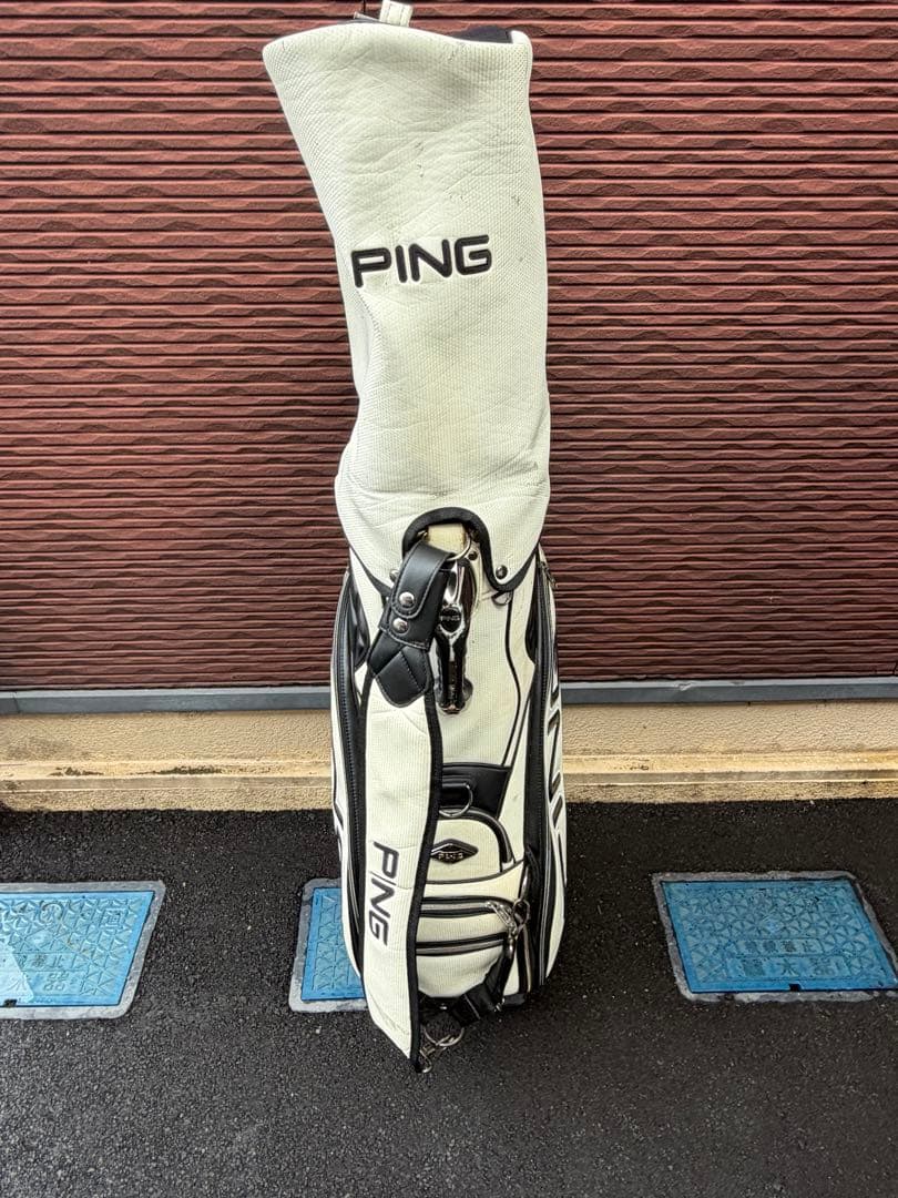 PING キャディバッグ ホワイト・ブラック