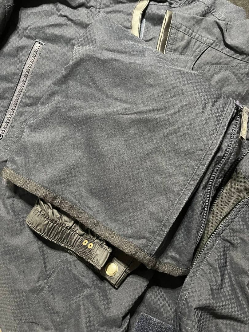 美品　スノーボード　ウェア　レディース　メンズ