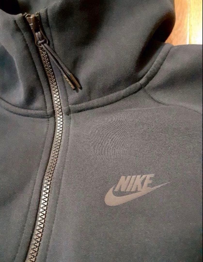 Nike 黒テックフリース　値下げ⭕️