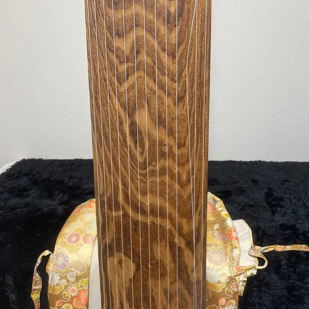 送料無料! 高級 お琴 秀甫作 綾杉彫り 和楽器 弦楽器 雅楽 伝統工芸