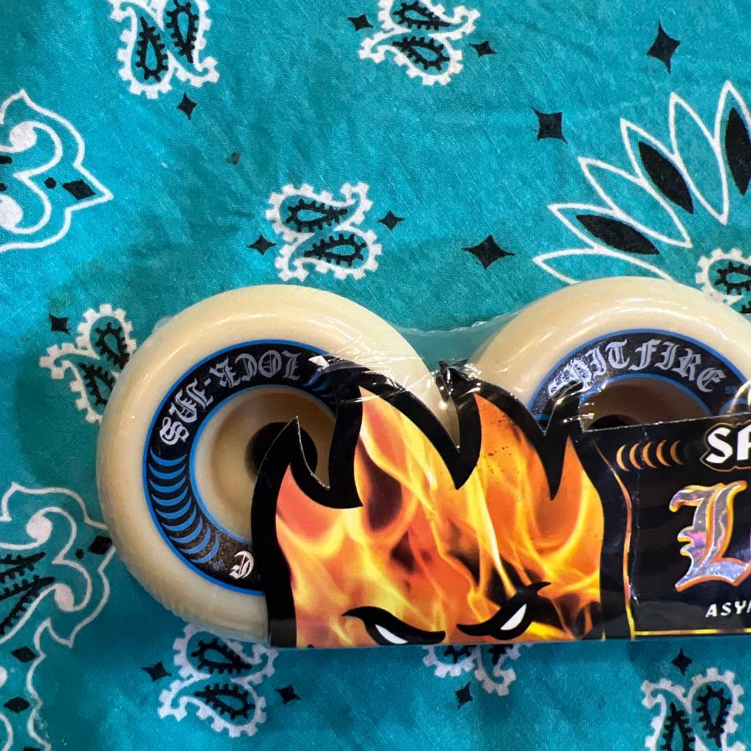 SPITFIRE LOCK-INS 55mm99DURA ウィール定価9130