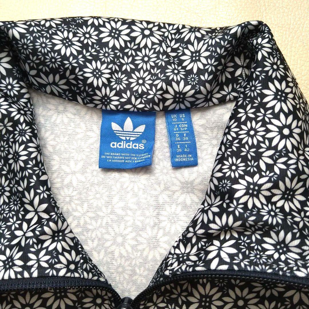 アディダス　ジャージ　Tシャツ２枚セット