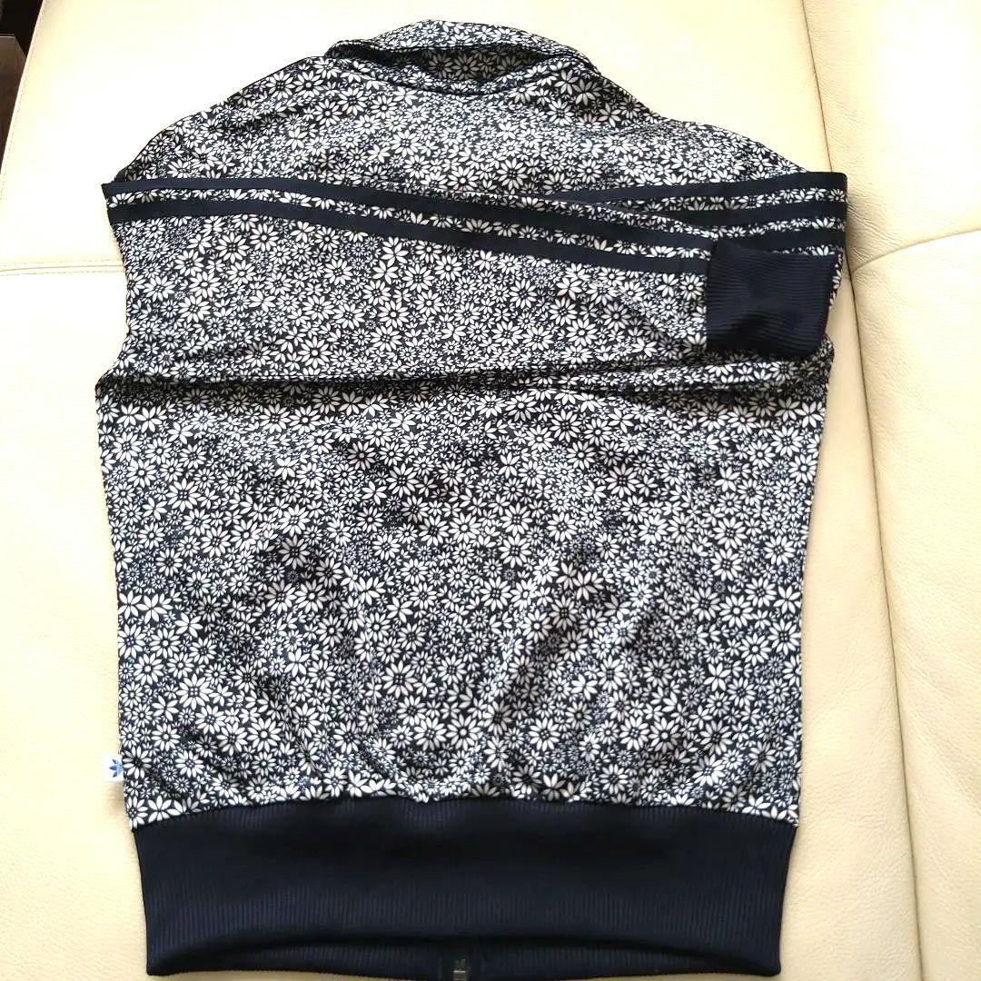 アディダス　ジャージ　Tシャツ２枚セット