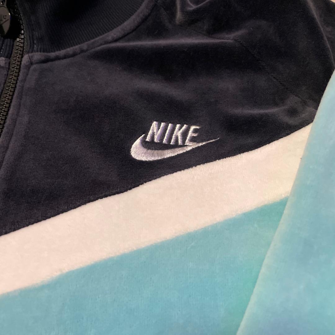NIKE ベロアジャケット