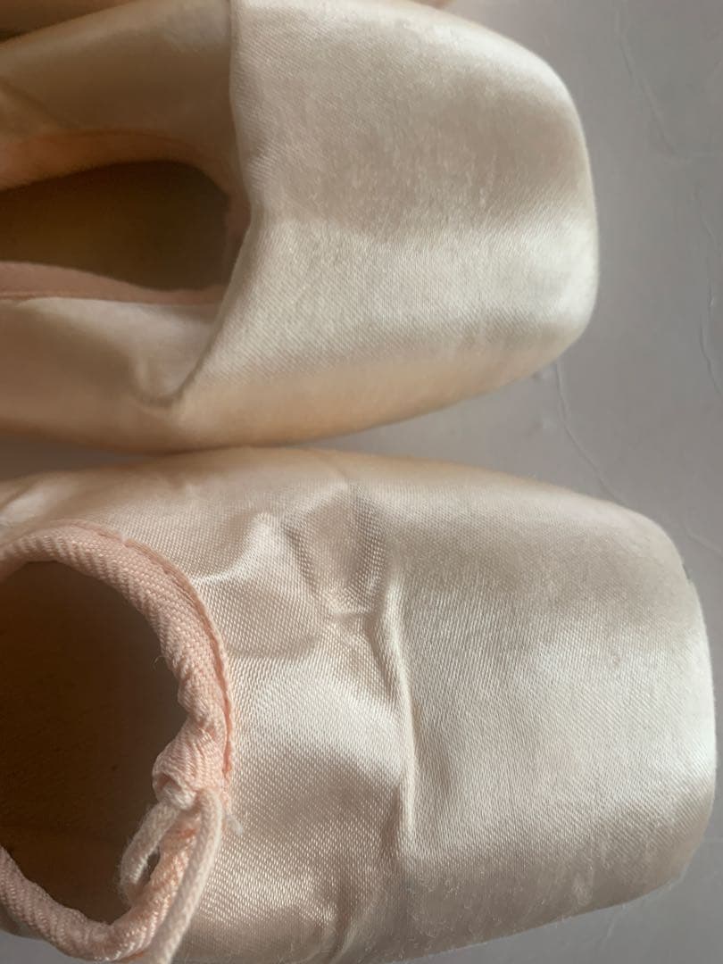 【美品あり】レペット repetto トウシューズ 2足セット 状態違い　バレエ