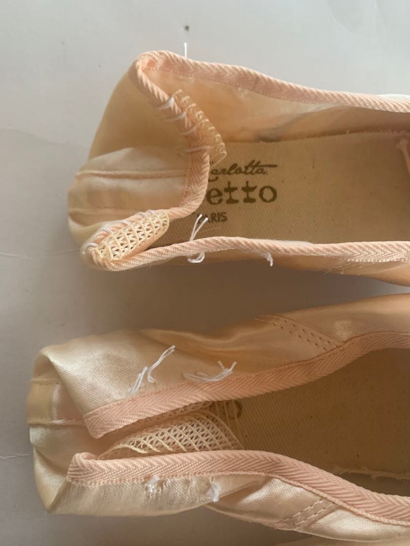 【美品あり】レペット repetto トウシューズ 2足セット 状態違い　バレエ