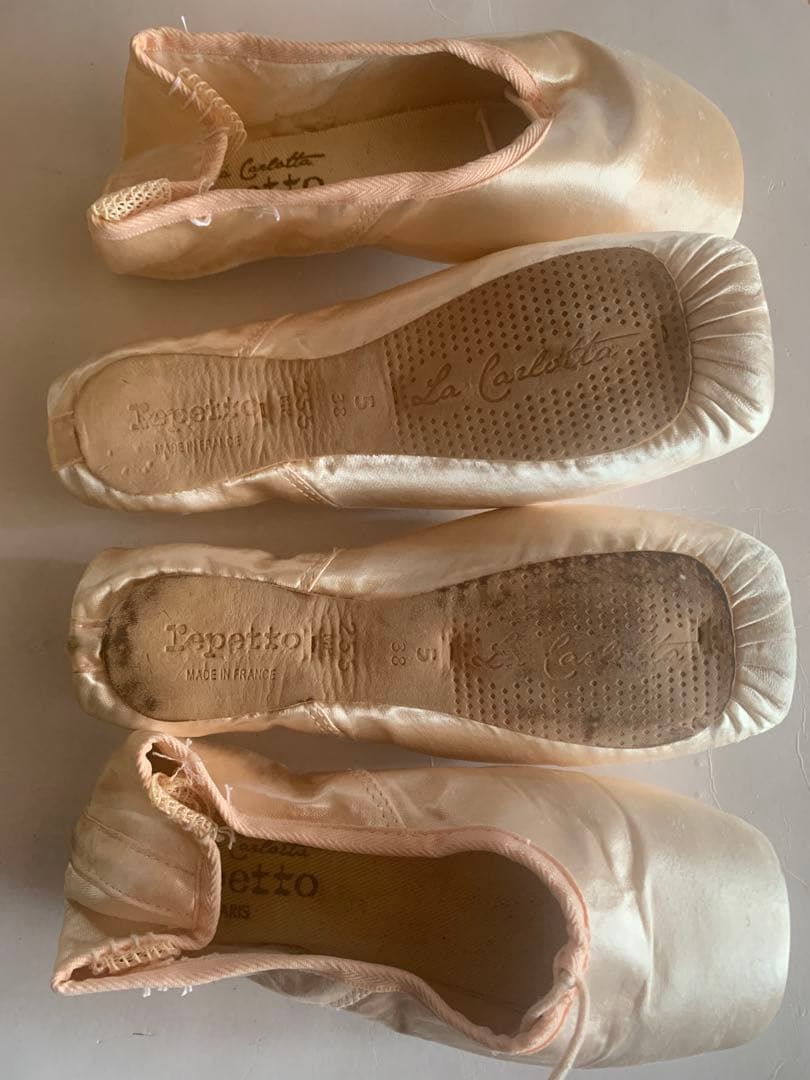 【美品あり】レペット repetto トウシューズ 2足セット 状態違い　バレエ