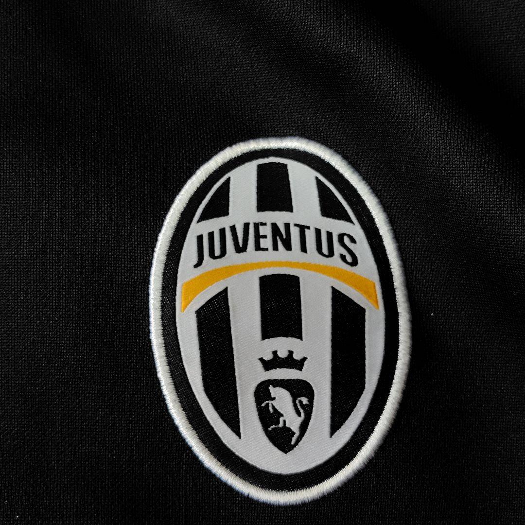 JUVENTUS　NIKE　TRACKJACKET　Ｌサイズ