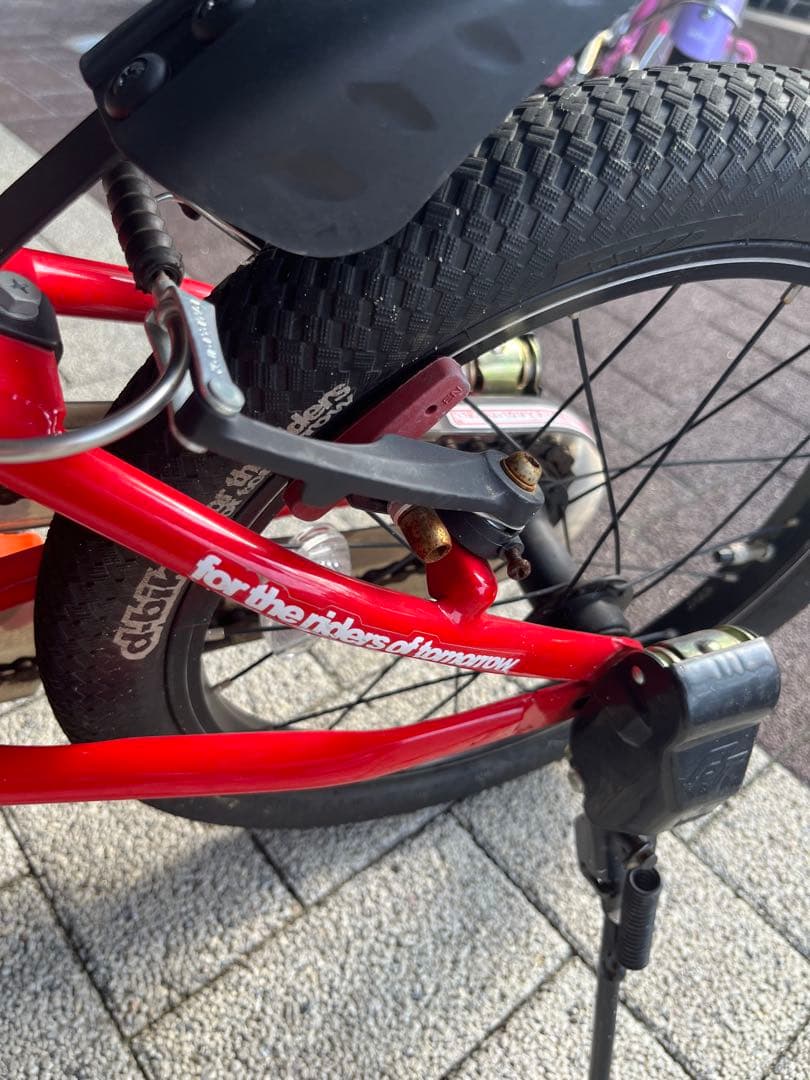 d-bike 16インチ 補助輪付き　自転車　子ども　[北名古屋市周辺渡し]