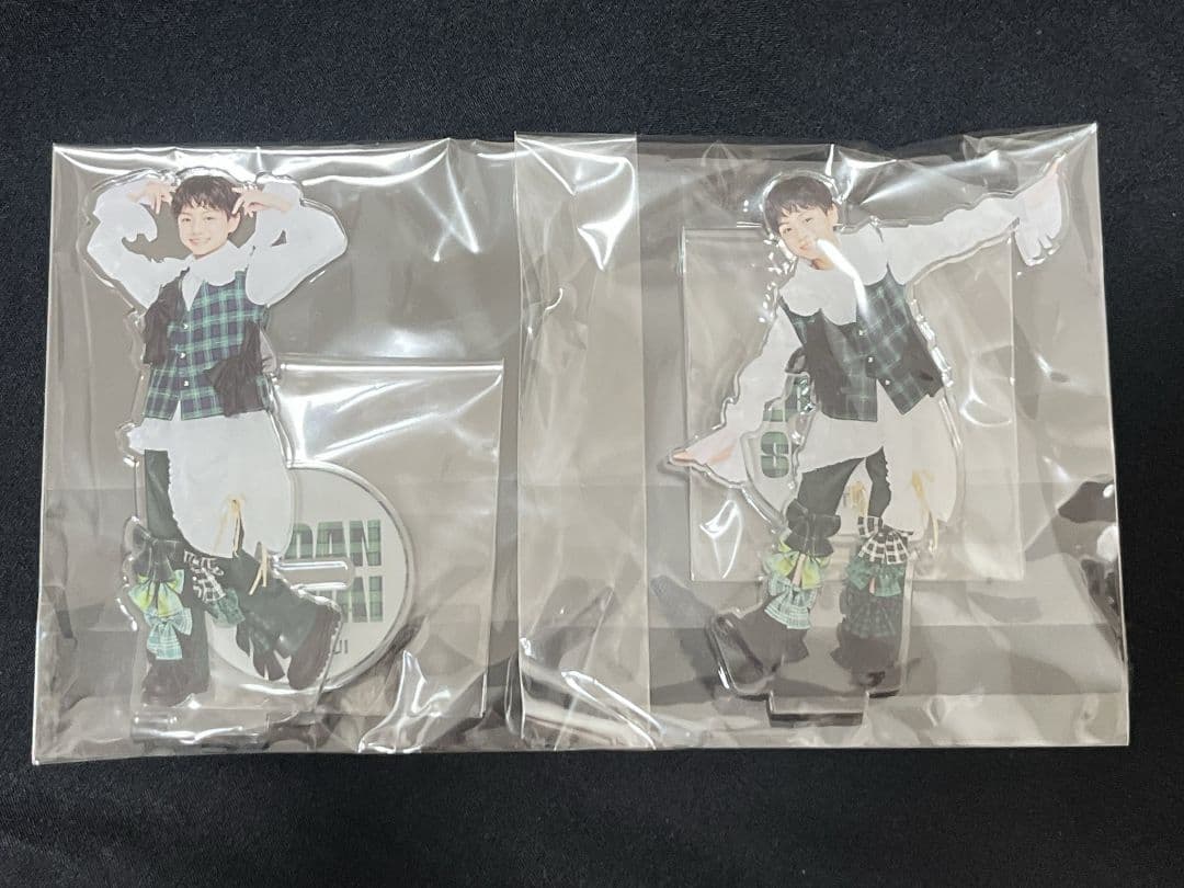 アクスタ　２つセット