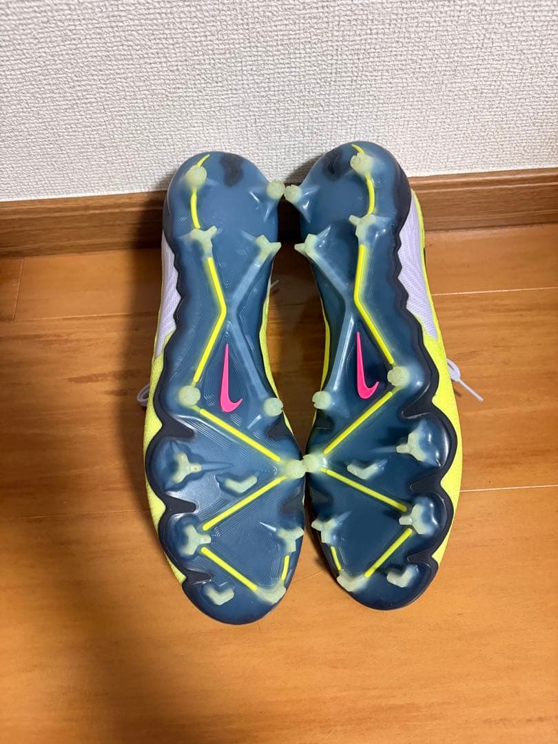 Nike Phantom サッカーシューズ・スパイク イエロー/ホワイト　○美品