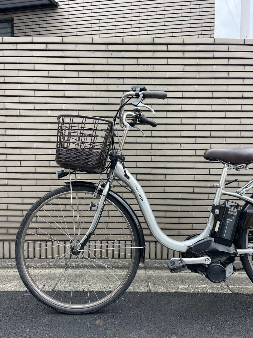 12.3ahヤマハパスwith電動アシスト自転車 シルバー 前バスケット付き