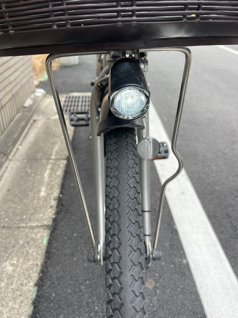 12.3ahヤマハパスwith電動アシスト自転車 シルバー 前バスケット付き
