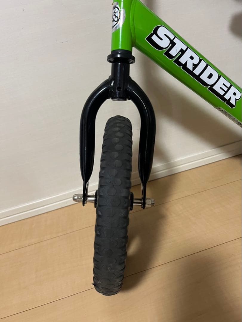 ストライダー スポーツ 12インチ 日本正規品 グリーン STRIDER