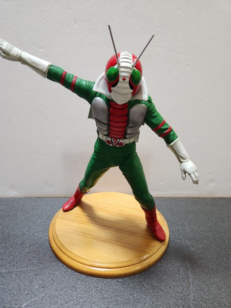 c*y様 ボークスオリエントヒーローシリーズ　仮面ライダーV3 ソフビ30cm