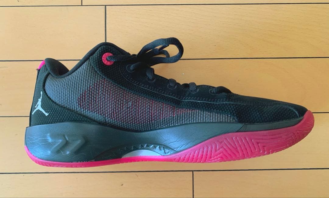 NIKE JORDAN LUKA ルカ.77 PF NAVIDOR