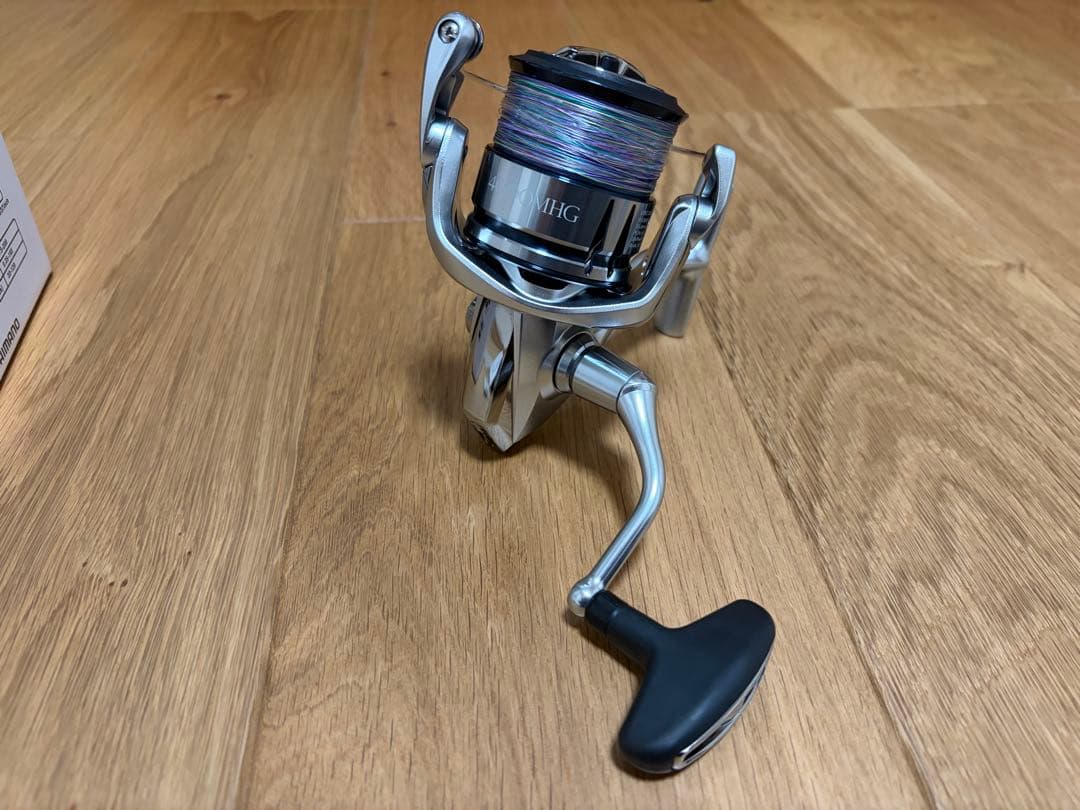 SHIMANO 19STRADIC 4000MHG スピニングリール