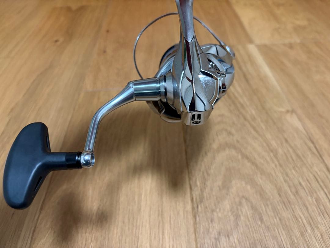 SHIMANO 19STRADIC 4000MHG スピニングリール