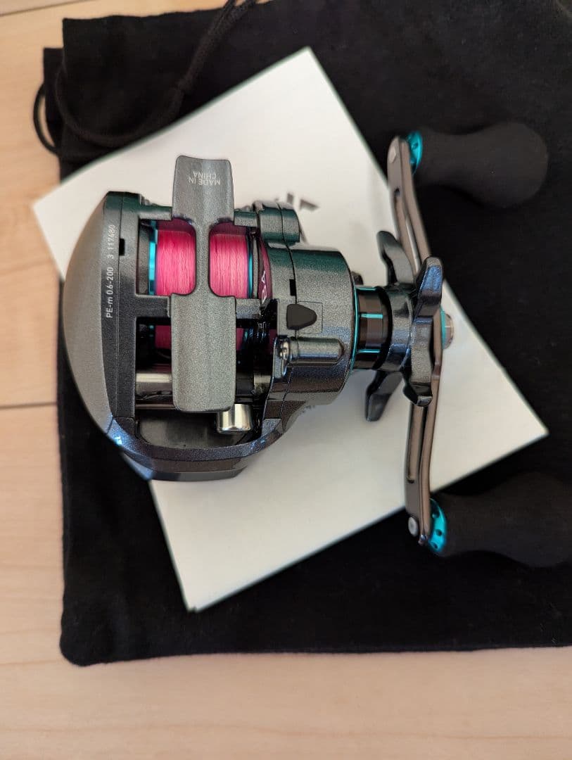Daiwa LIGHT SW X IC SS リール