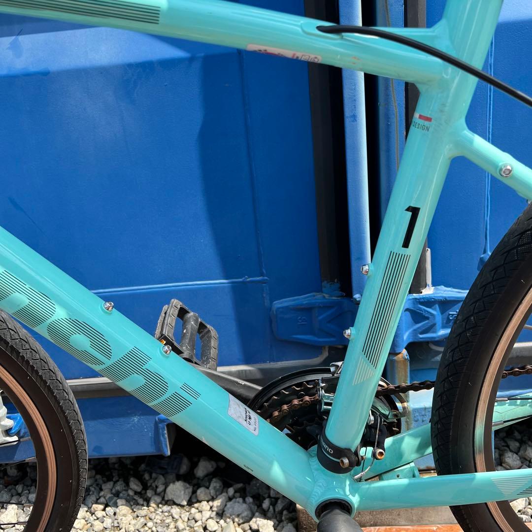 C30激安早い者勝ち✨　クロスバイク Bianchi C-SPORT1 新生活✨