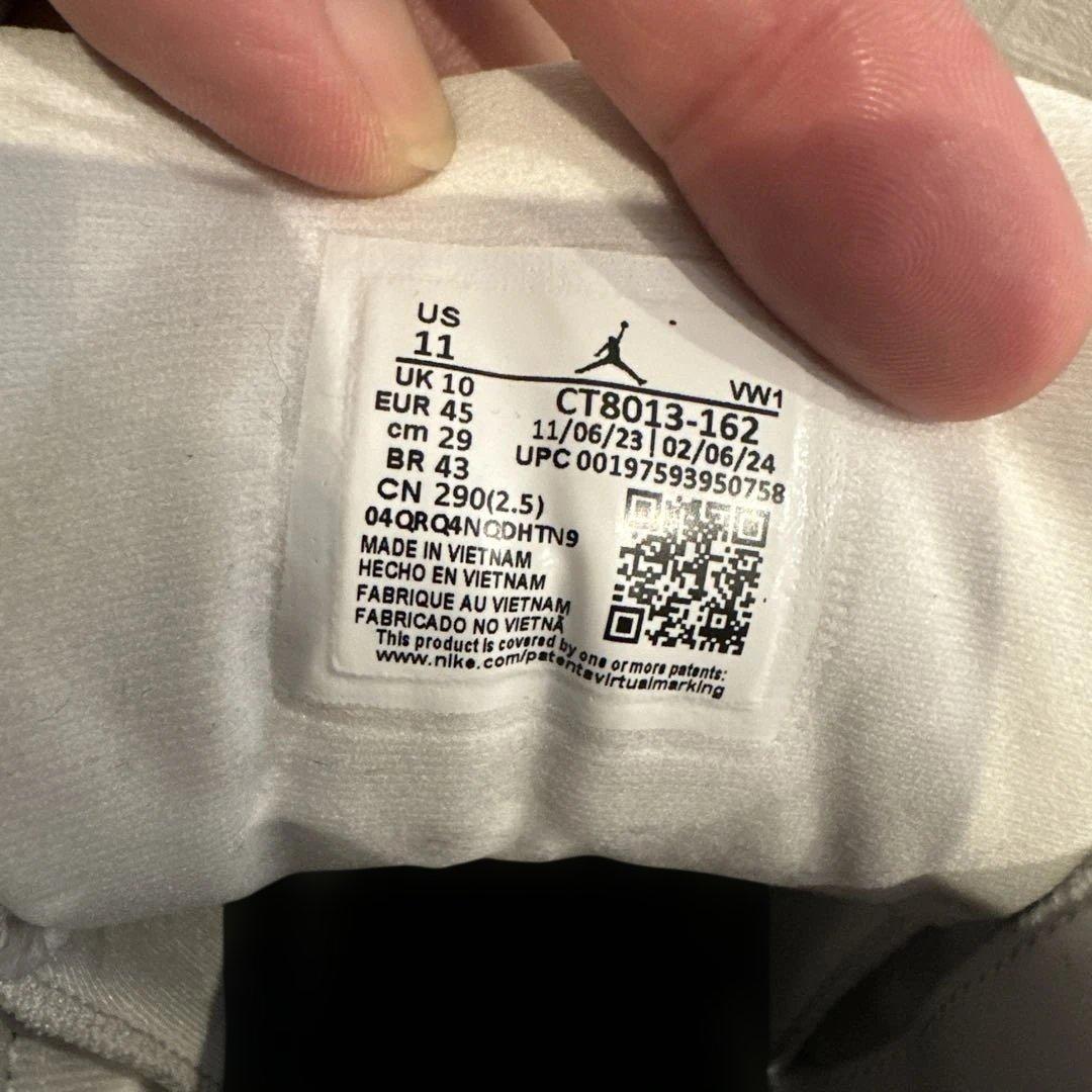 シューズ(男性用) AIR JORDAN 12 RETRO
