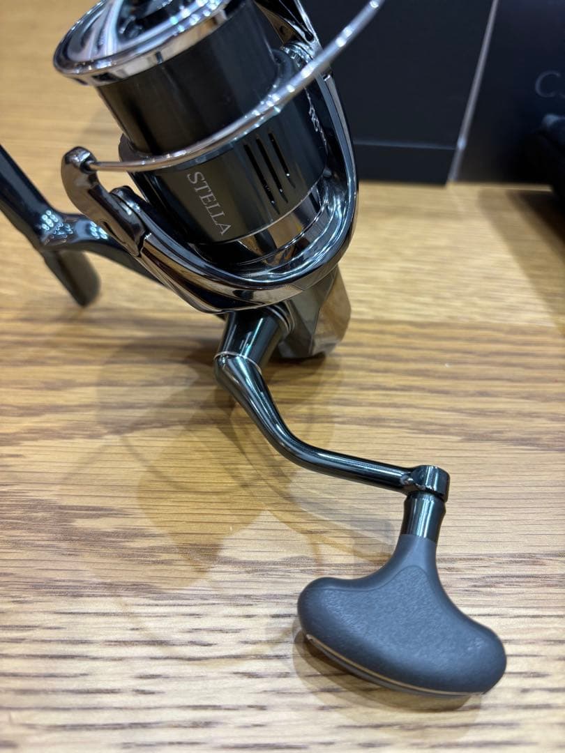 シマノ　22ステラSTELLA C3000MHG 美品