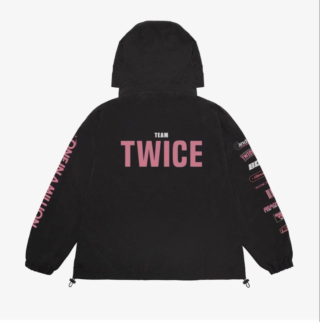 TWICE THIS IS FOR 国立競技場グッズ モモ ウィンドブレーカーM