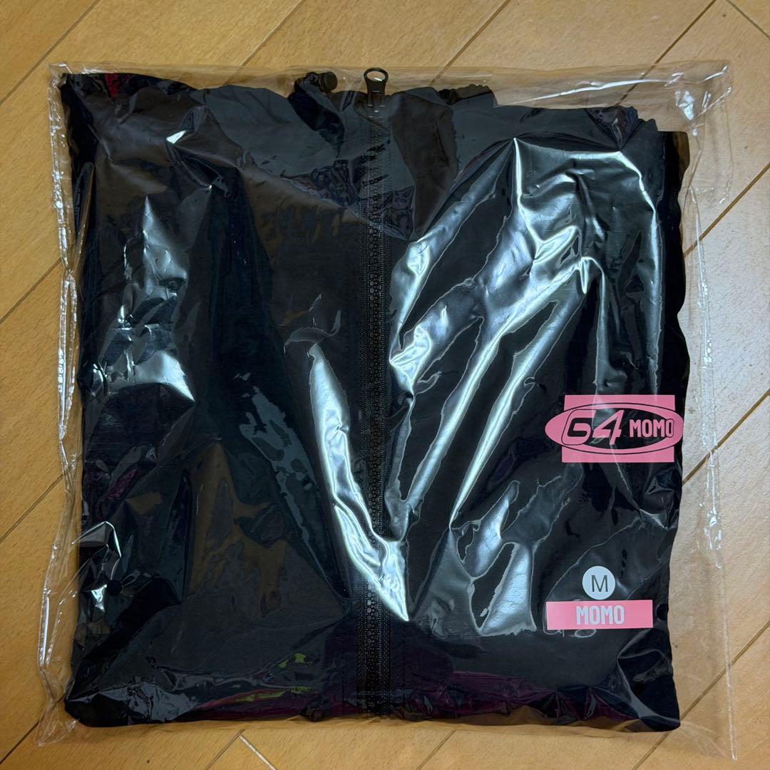 TWICE THIS IS FOR 国立競技場グッズ モモ ウィンドブレーカーM