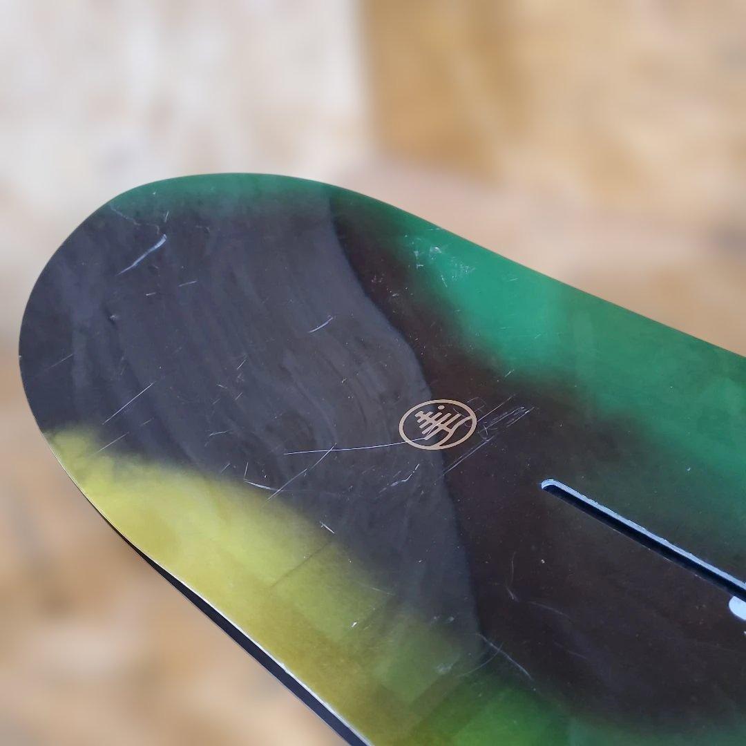 スノーボード BURTON FamilyTree TRICKPONY a2639