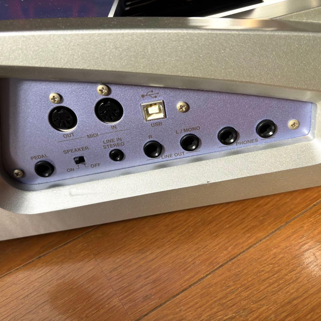 KAWAI ES1 sylphie 電子ピアノ 譜面台付き 動作⭕️ 付属品⭕️