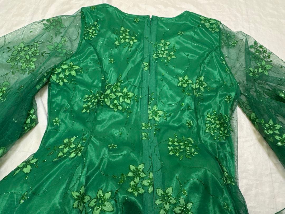 社交ダンス　ドレス　衣装　パーティ　鮮やか　グリーン　花　刺繍　レース　韓国製