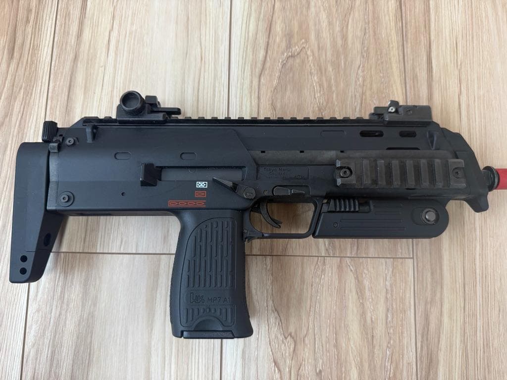 東京マルイ 電動コンパクトマシンガン MP7A1 18歳以上 電動ガン