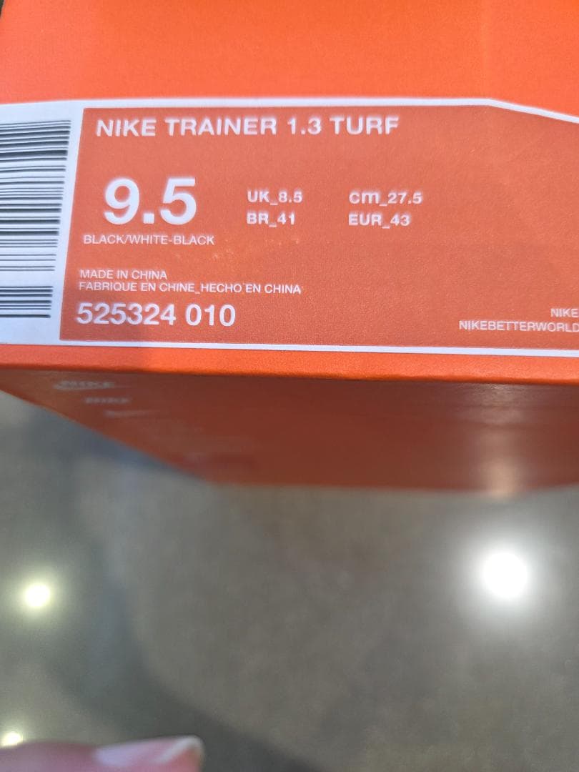 NIKE トレーナー1.3 ターフ 黒白 27.5cm