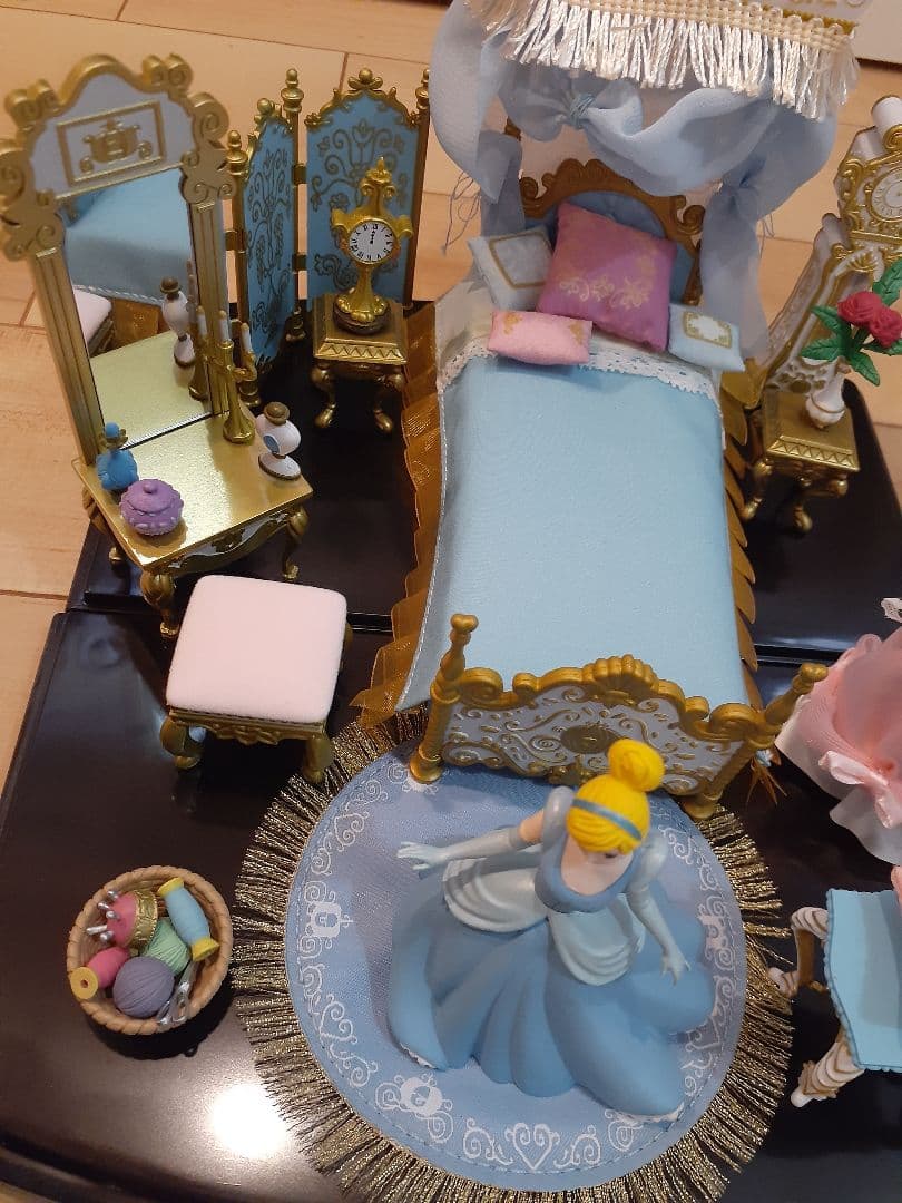 ディズニードールハウス シンデレラの部屋 アシェット フィギュア