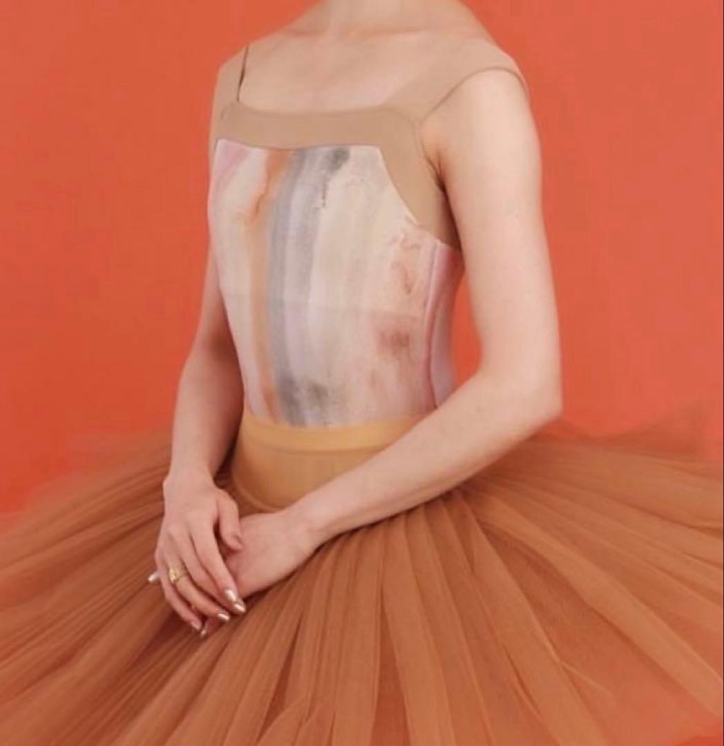 unoa バレエレオタード