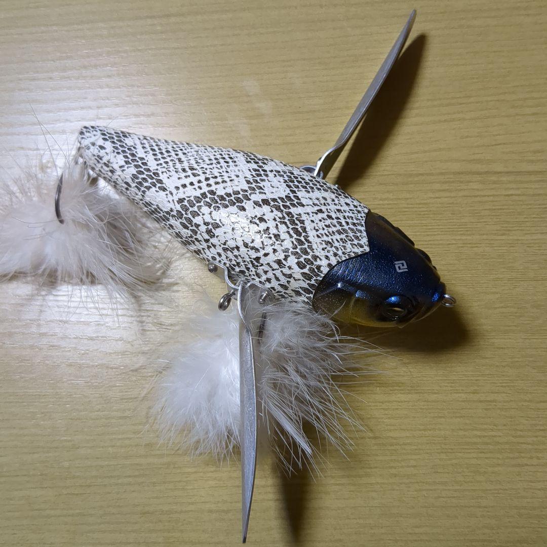 レイドジャパン デカダッチ 蛇皮仕様