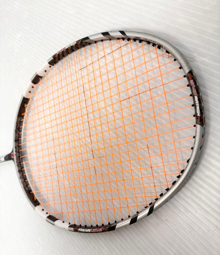 名モデル BABOLAT SATELLITE NITRO バドミントン　バボラ
