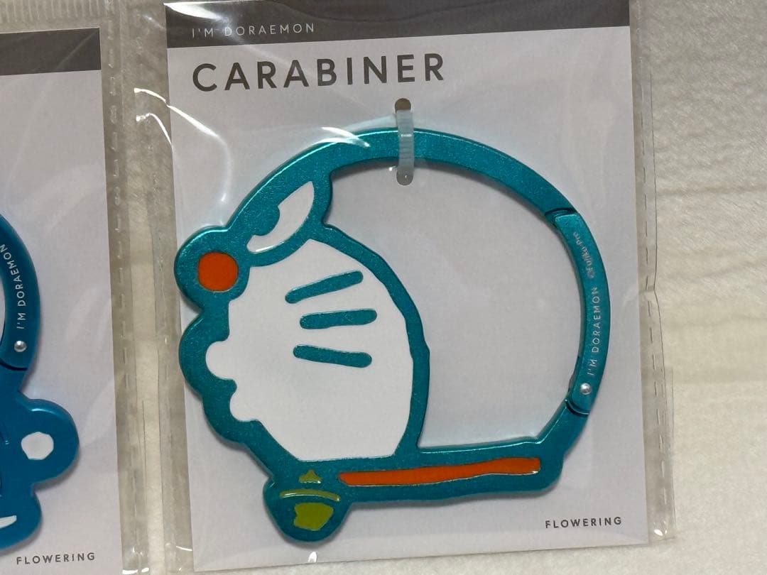 新品★ドラえもん★フェイスデザイン×後ろ姿★カラビナ