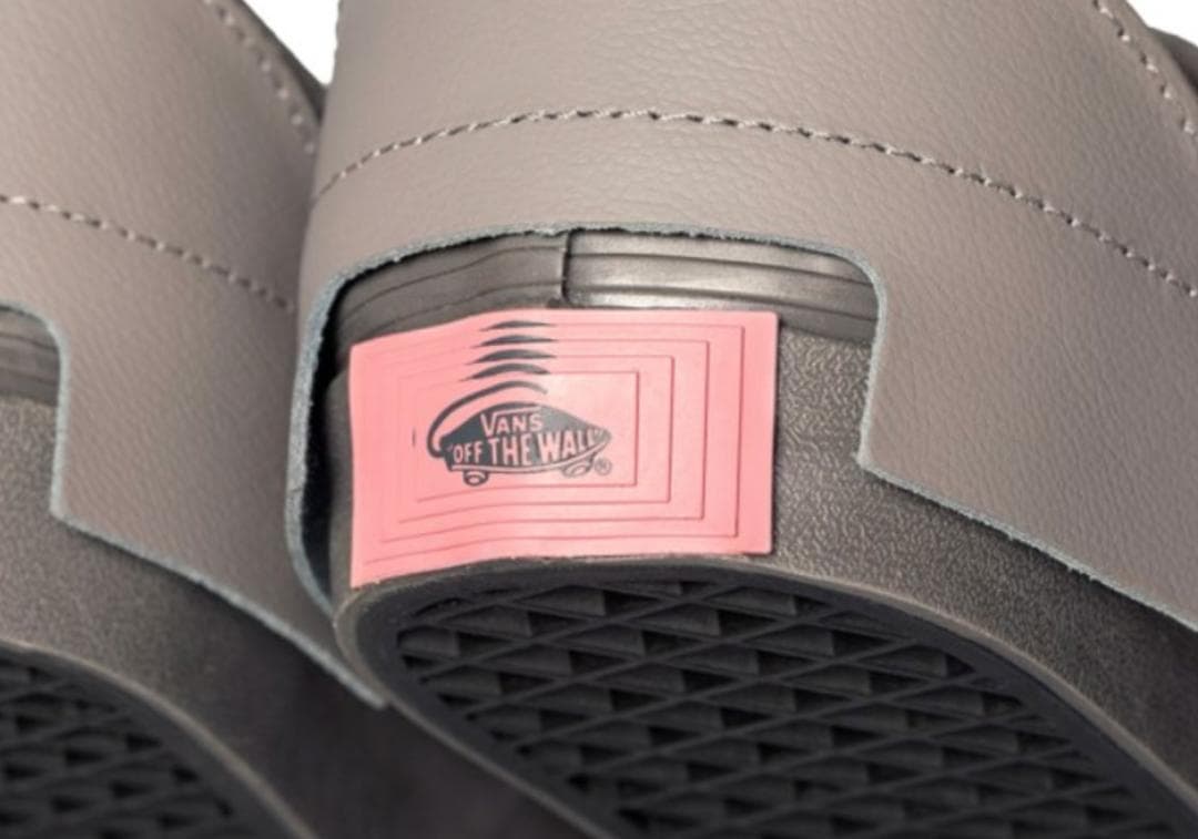 バンズ エラ VANS ネズミ年限定スニーカー 箱付き新品 27cm