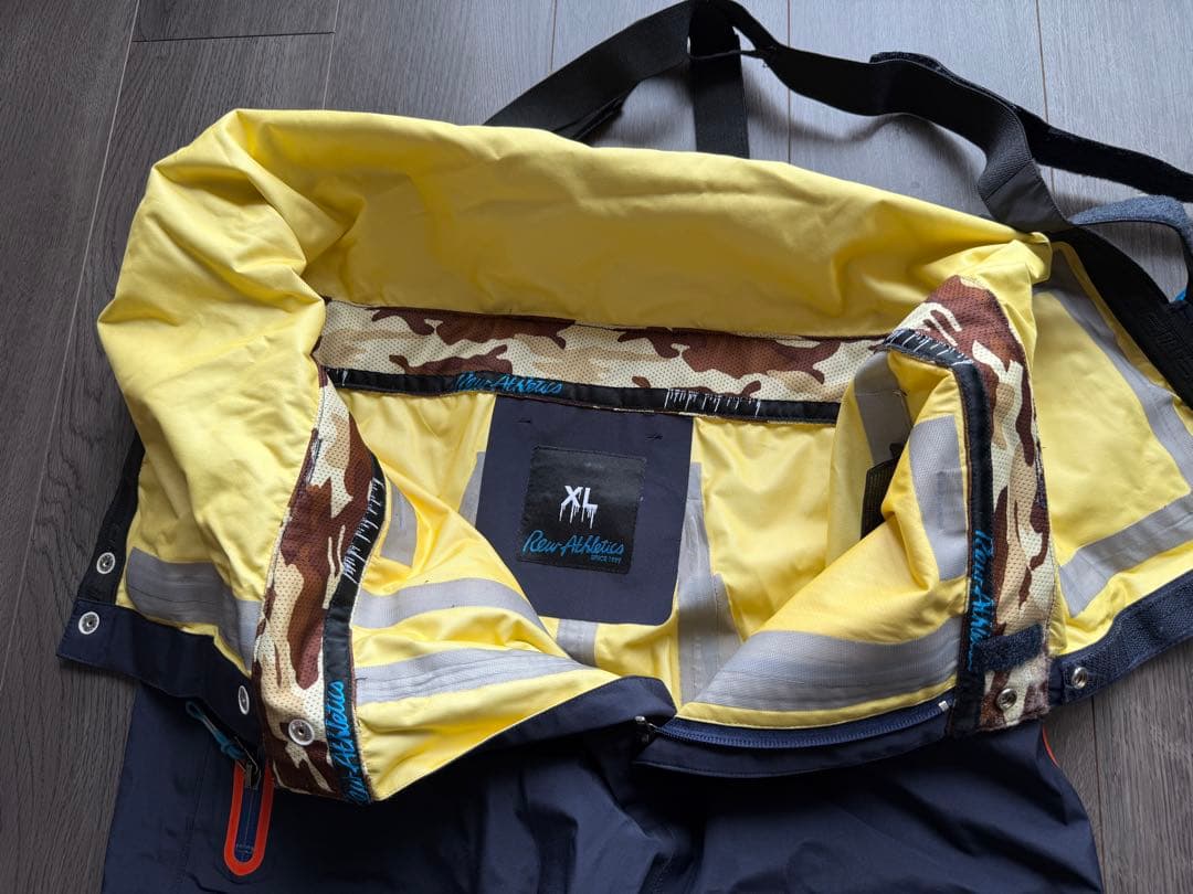 rew athletics スノーボードウェア セット