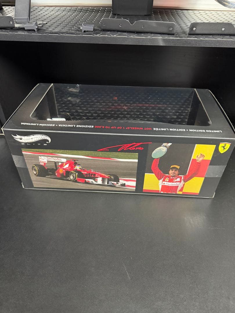 Ferrari F150 °限定版 1:18ミニカー