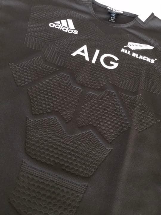 adidas アディダス オールブラックス　Tシャツ　トレーニングウェア