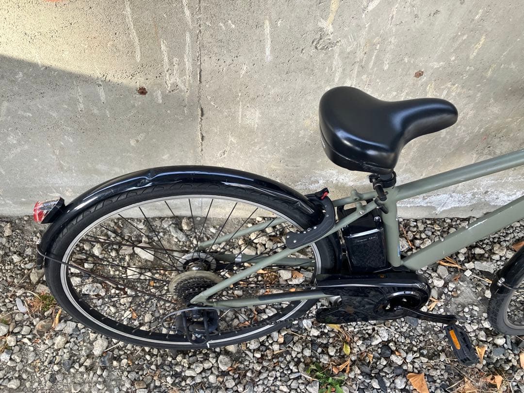 adidas　電動自転車 ベロスター BE-ELVS772