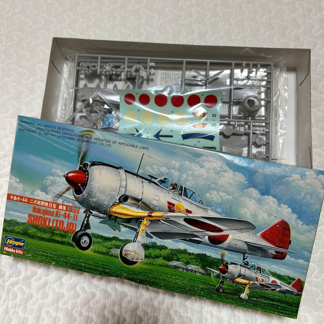 タニタ＆ハセガワ　戦闘機プラモデル　未使用品12個セット