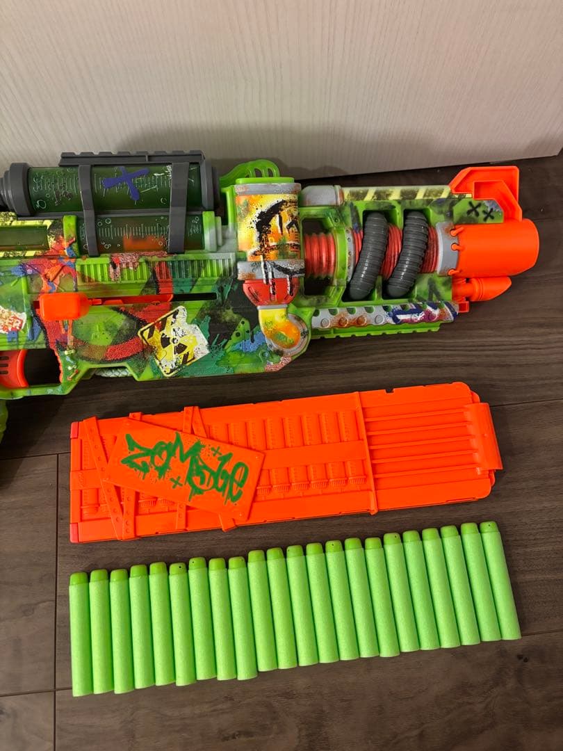 Nerf ナーフ　ゾンビ　Corrupter ダーツブラスター