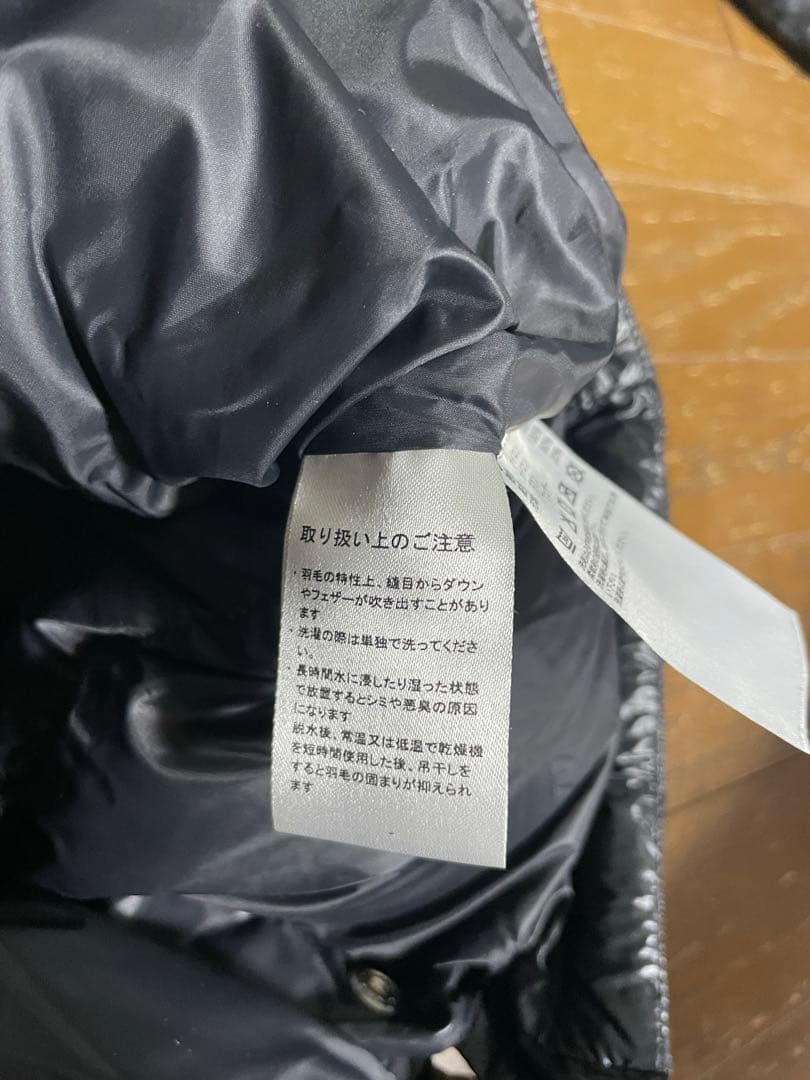 adidas フード付きダウンコート 黒　　ブラック　アディダス